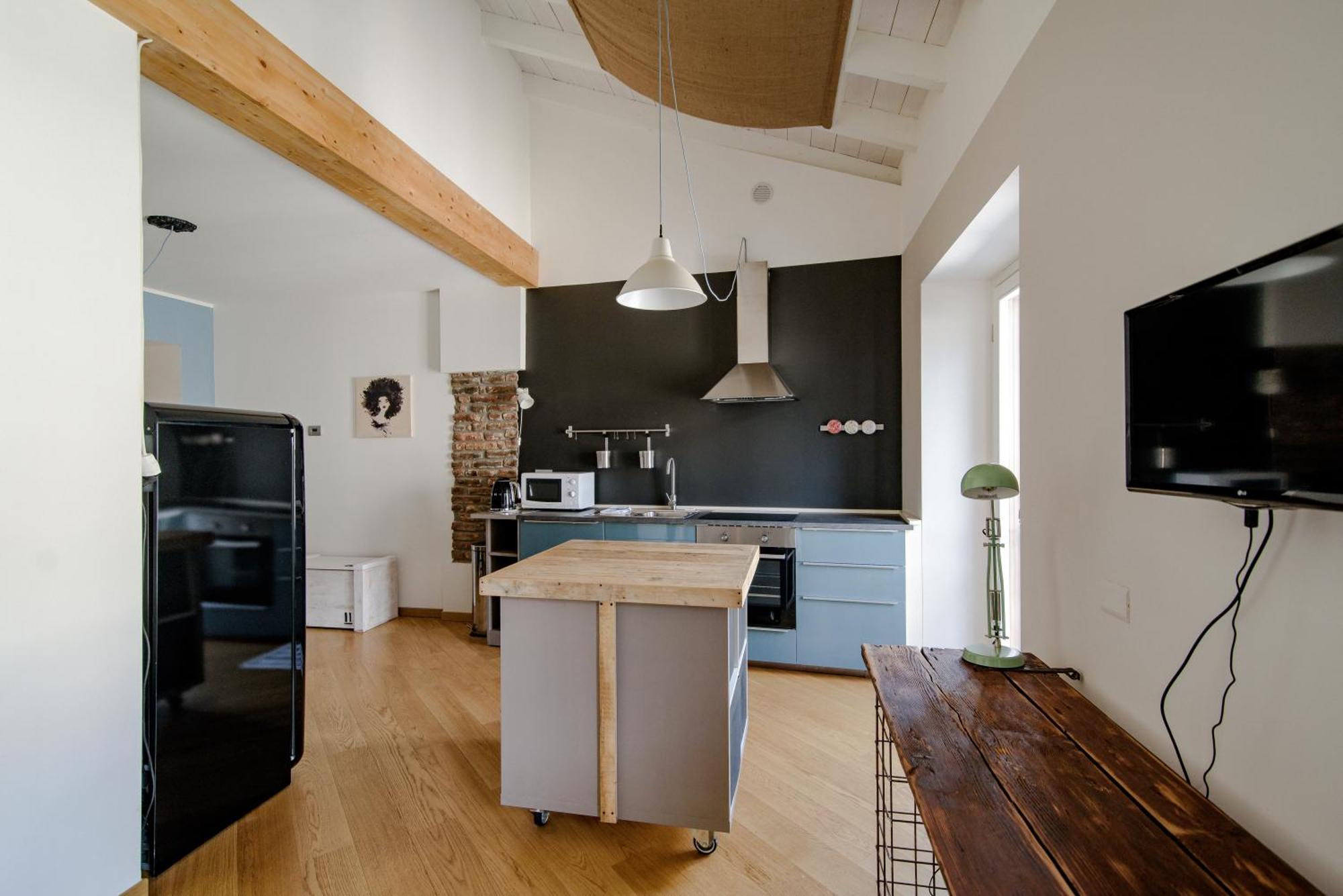 Gem Of The Lake - Luxury Apartment Como Old Town Exterior photo